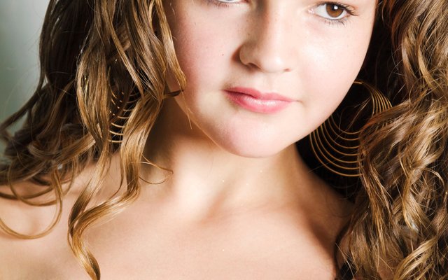 Die 15-jarige Aimelize Geerdts van Gansbaai Academia wat as finalis vir die Junior Teen Miss Cape Town (13-15 jaar) aangewys is